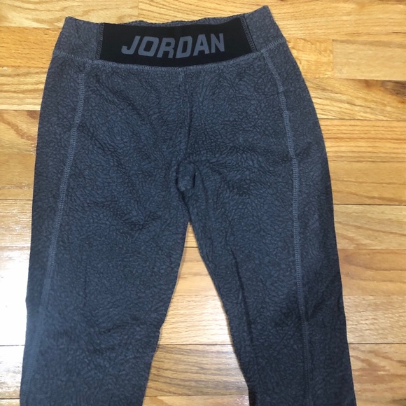 Youth XL JORDAN print leggings - Picture 2 of 2